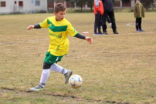 爱游戏入口-中国足球运动员比赛心态管理策略，足球运动员比赛心理分析